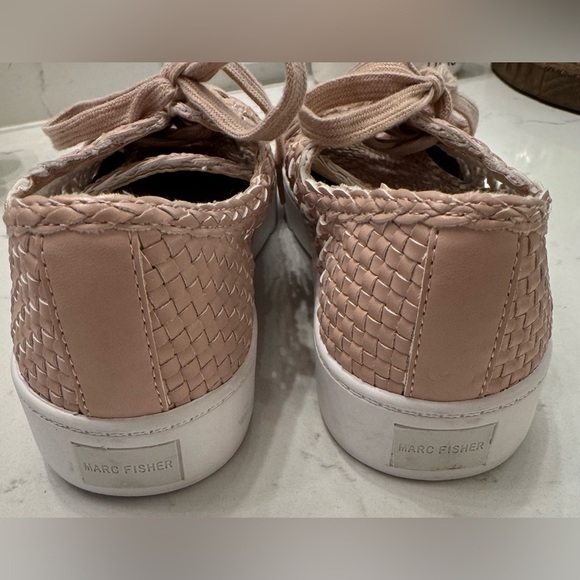 Marc Fisher Women’s Open Weave MFSurly2 Sneakers Shoes Light Pink/Blush Size 8 - Picture 3 of 6